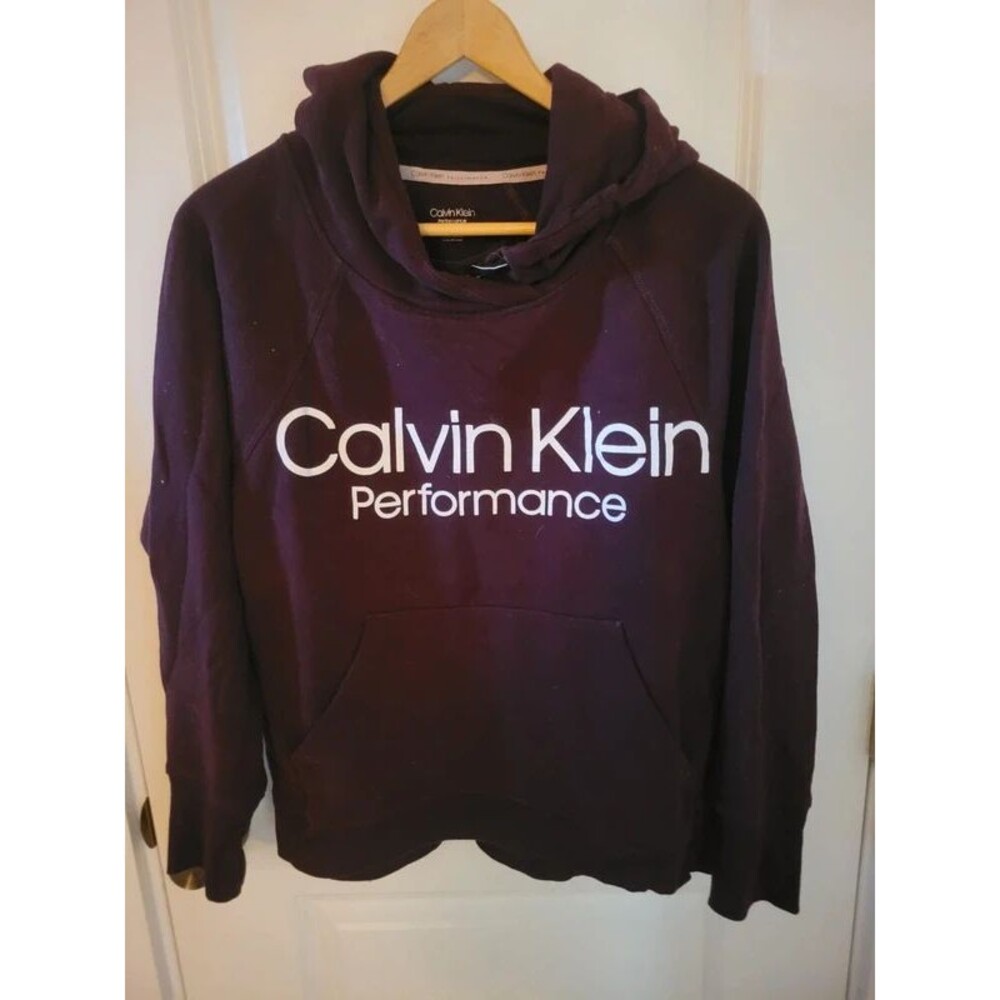 Athleisure Streetwear Classic Burgundy Calvin Klein Performance Hoodie Medium